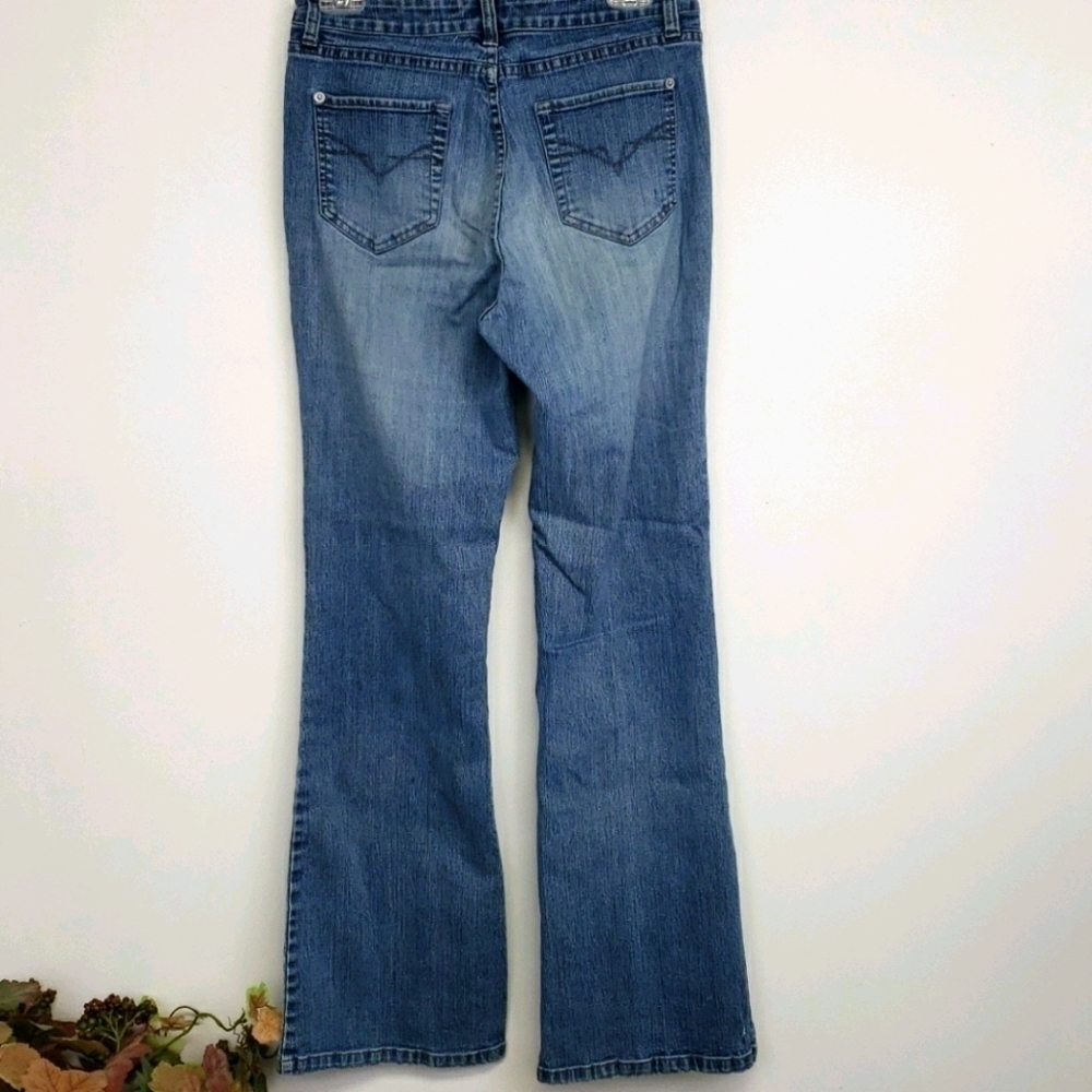 VENUS Bootcut 10" Rise Jeans Very Loved 7/8 30x31 - Picture 2 of 12